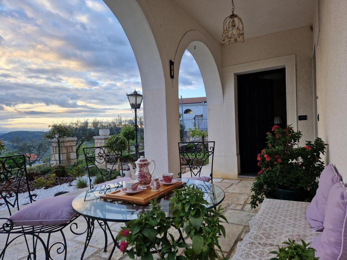Apartment Cristina With Stunning View Vižinada المظهر الخارجي الصورة